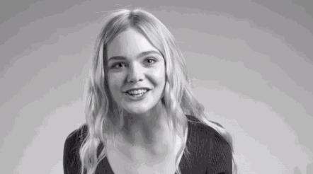 19岁爆红好莱坞女星,好莱坞巨星戛纳电影节红毯