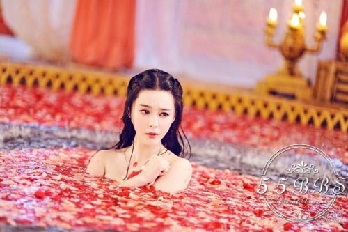 看看她们出浴的画面知道男票为啥嫌弃你了吗