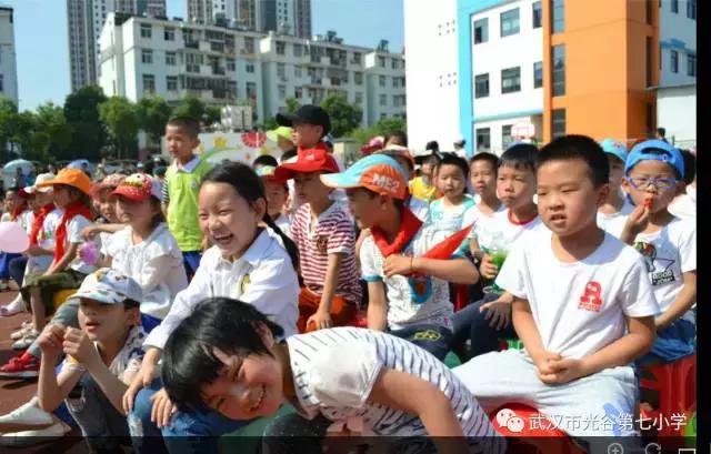 光谷七小艺术教育,光谷七小儿童节表演