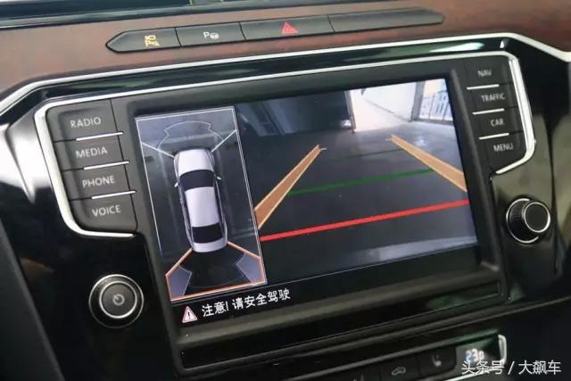 迈腾是不是操控最好的b级车,全新迈腾还是B级车标杆吗