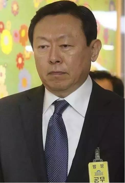 乐天，别小瞧了每一个中国人！