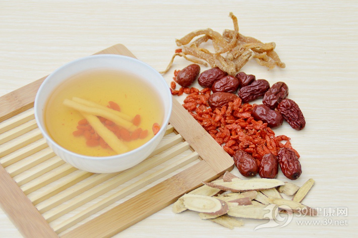 小米大枣补血养气粥,大枣的食疗养生