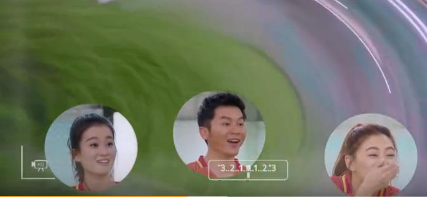 鹿晗拿足球踢应采儿,鹿晗选择足球