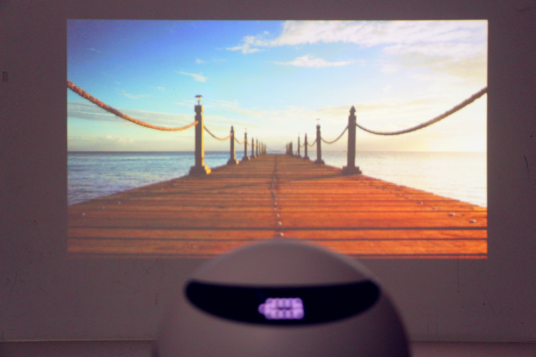 极米超薄无屏电视,极米3d无屏电视怎么样