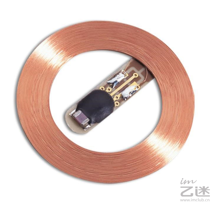 耳机听歌有回声,耳机听歌有滋滋的声音