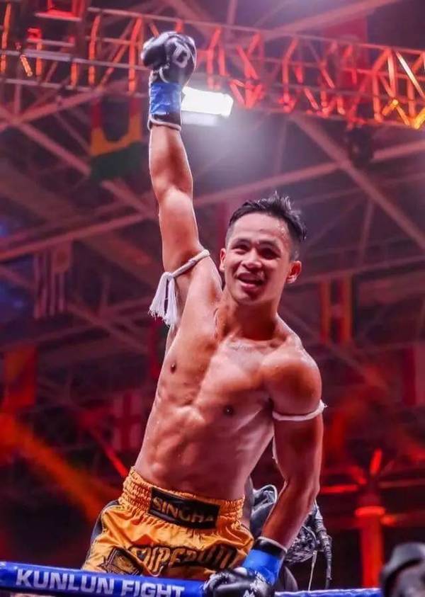 世界拳击排名前十名武僧一龙,世界拳王排名榜一龙排名第几