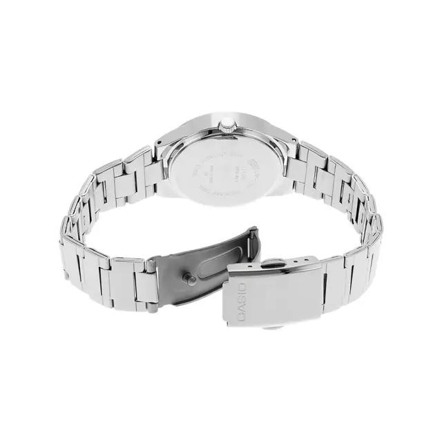 月入三四万左右适合戴的手表,月薪过万的人适合戴什么手表