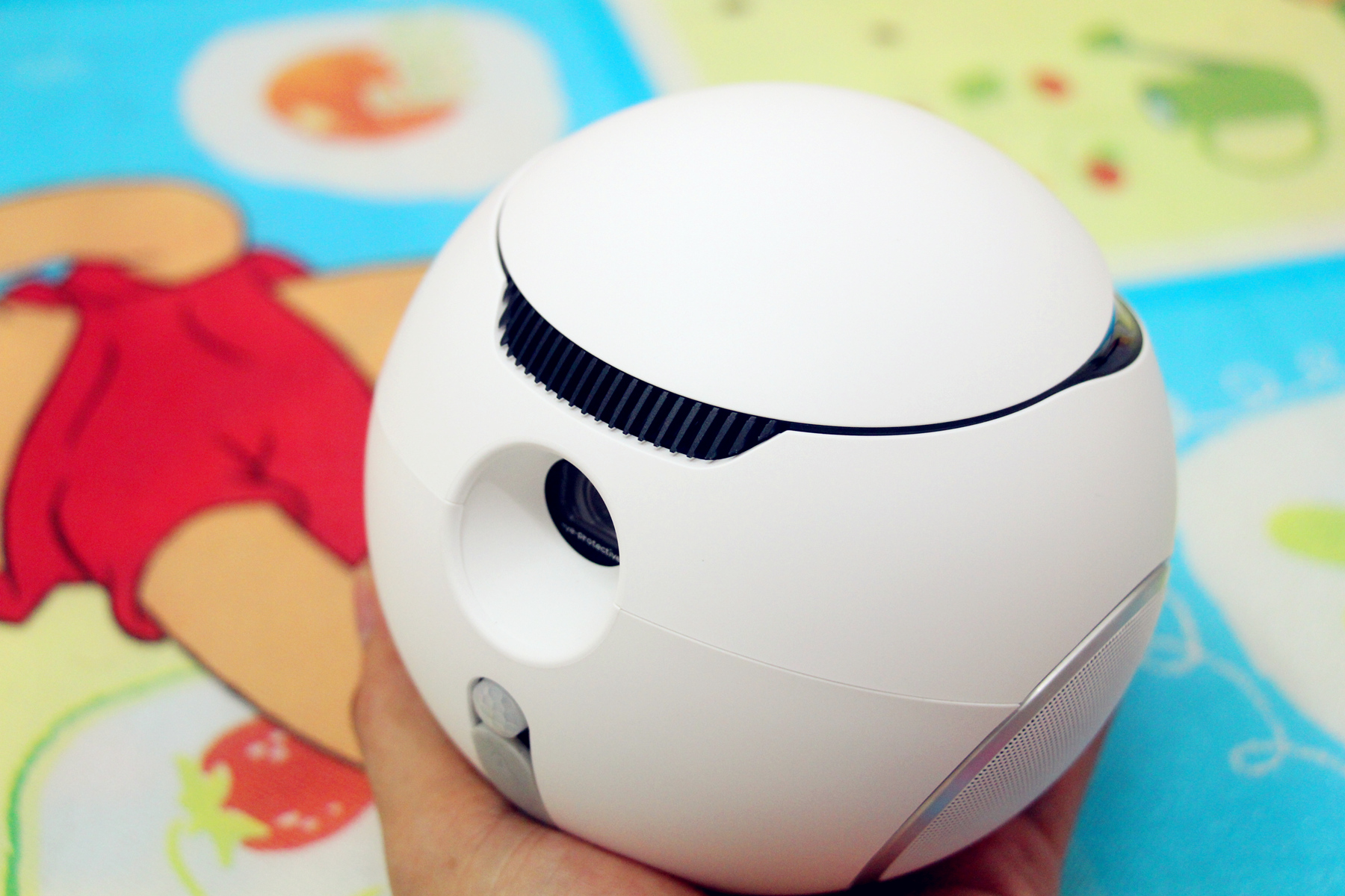 视、听、触全面结合，一个孩子们全新寓教于乐的新平台