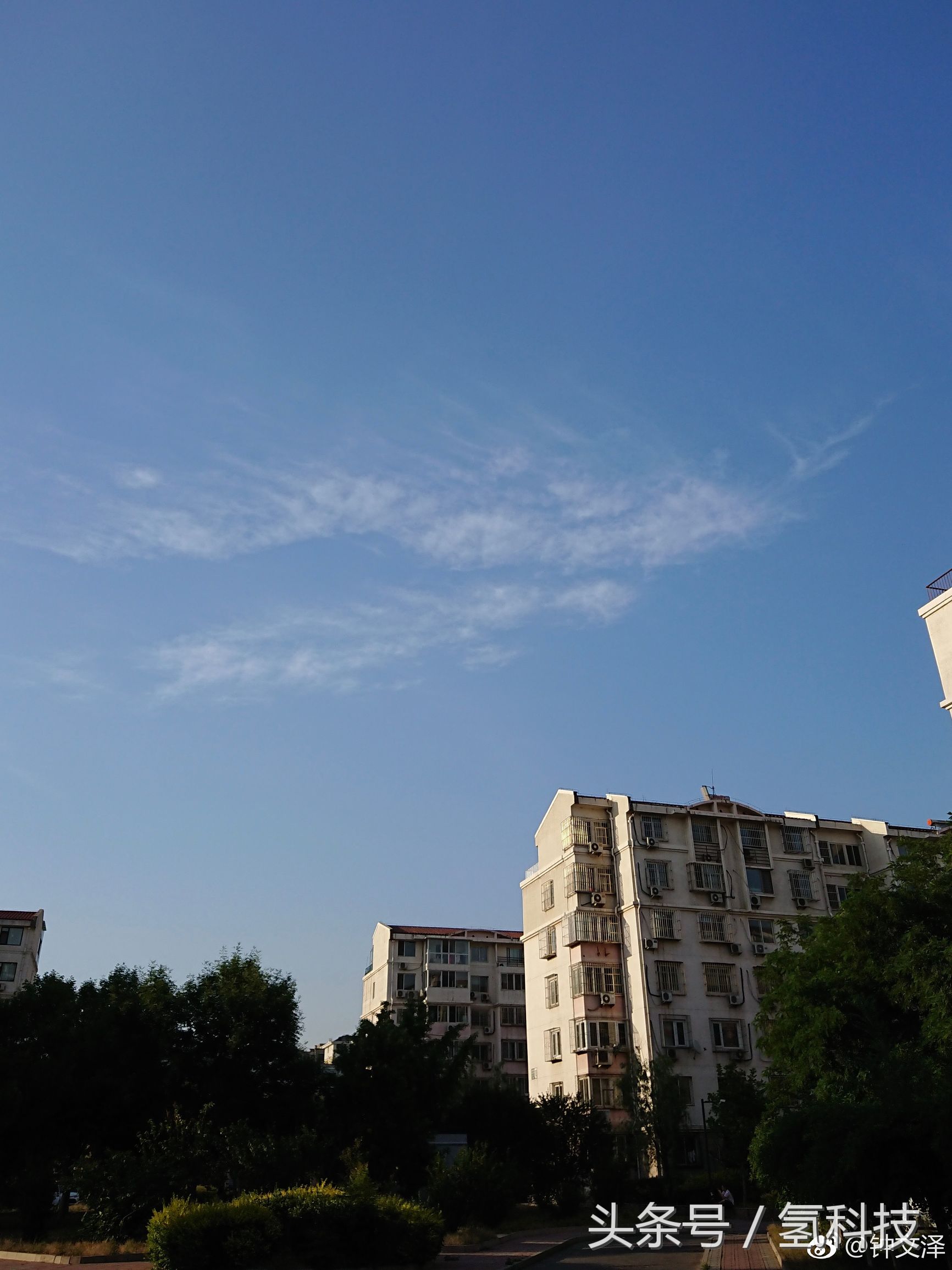 华为p10和苹果7p,华为p10vs苹果x流畅度