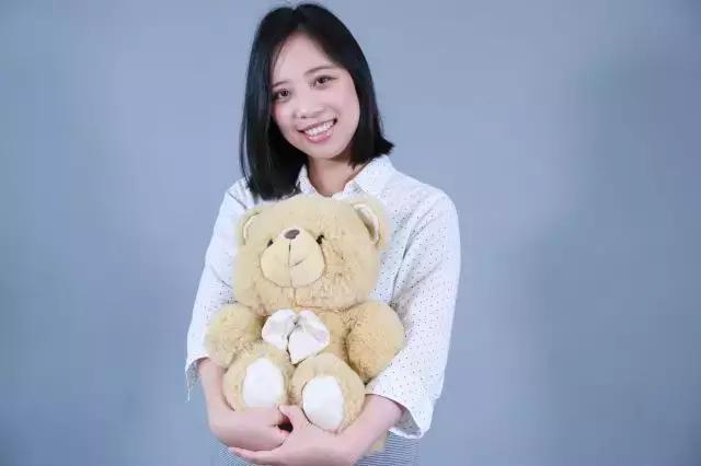 婴儿奶粉喂养次数多少合适,喂养婴儿注意事项