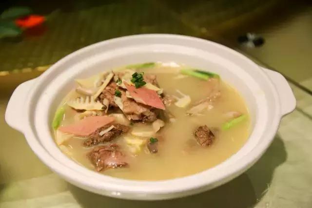 初夏阳光下太平湖沐心酒店风景,太平湖旅游攻略酒店