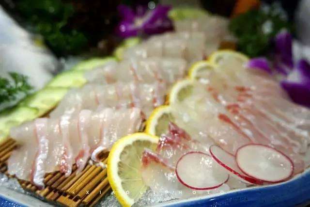 所有的美好都藏在不经意间,日式顶级活造刺身料理等你来寻味!