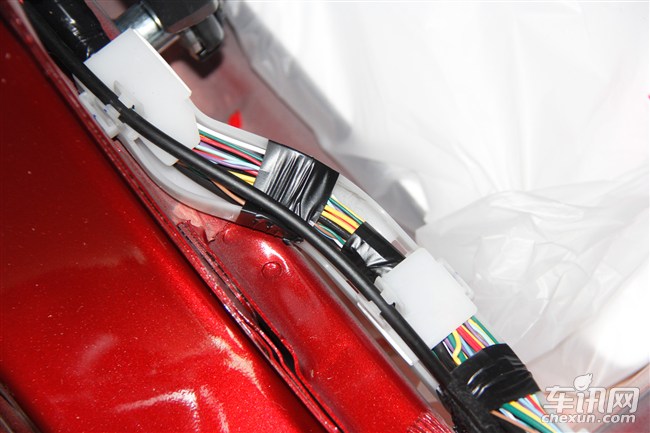 日产2018逍客智享版拆解视频,第三代逍客和逍客经典拆解对比