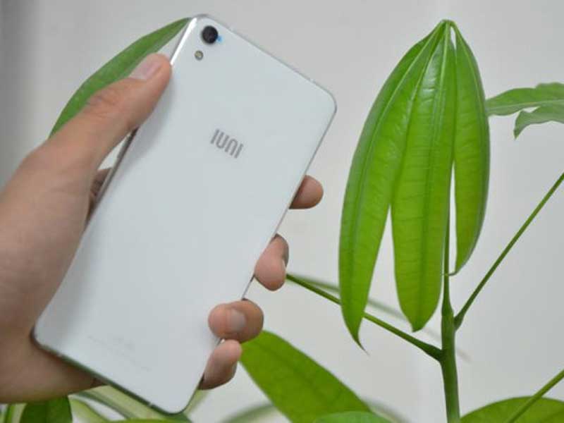 极致体验很难?何不试试主打零预装的IUNI