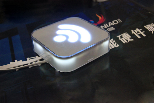 让网络与你更亲近，我的网络我做主“魅路由”