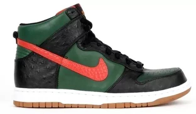 21世纪头十年至尊鞋王NikeDunkSB