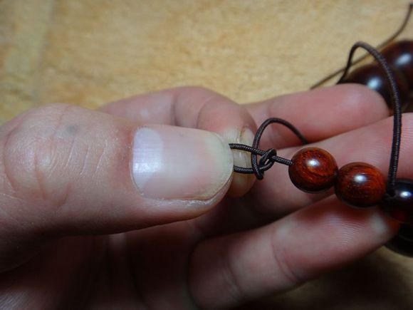 佛珠绳子断了去哪里修,佛珠绳子断了怎么办