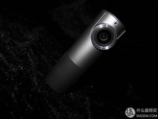 防碰瓷*党**的好玩具：极路客GolukT1wifi行车记录仪测评