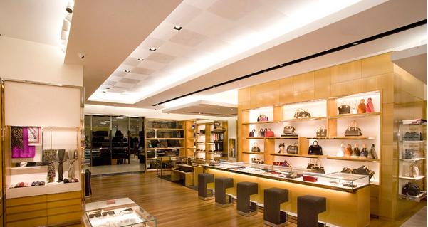 皮包怎么清洗比较好,翻毛皮包如何清洗及护理方法