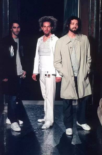 各种复刻大牌,各大牌齐上阵狗年限定鞋来了