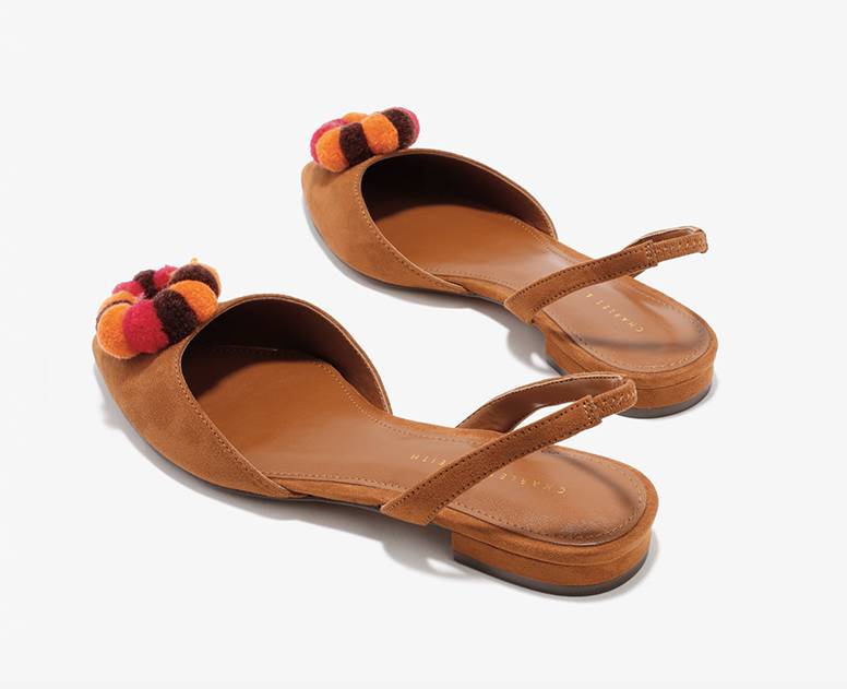 鞋柜必备这4双小白鞋百搭又时髦,鞋柜必备百搭又白菜的鞋