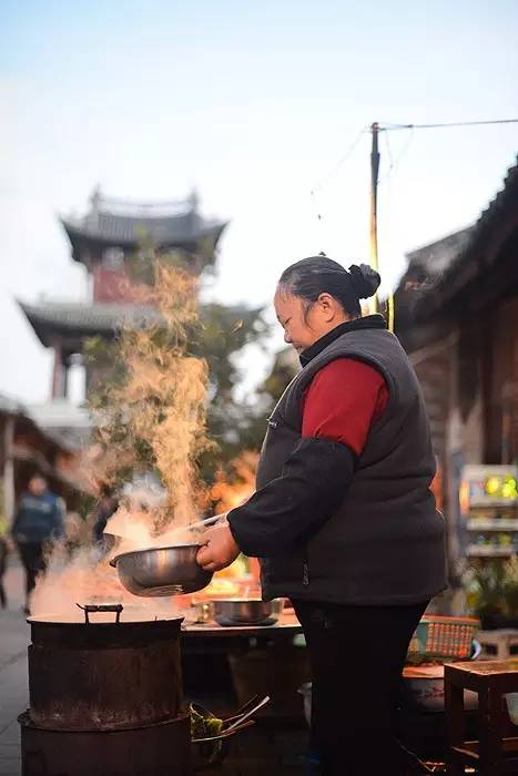 夏天就该去玩,夏天就去丽江旅游