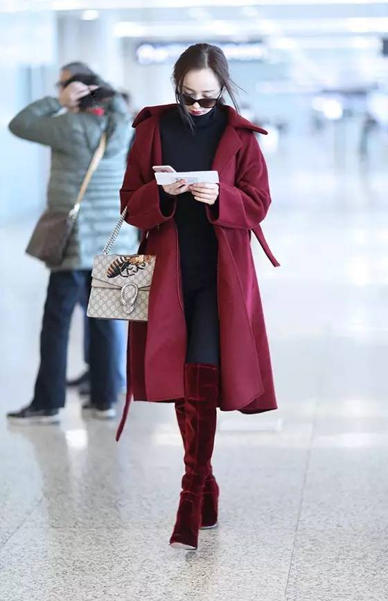 曲筱绡所有包包,曲筱绡穿搭包包