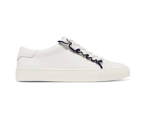 穿起来弹性十足又舒服的牛仔裤,紧身牛仔裤有很好的时髦感