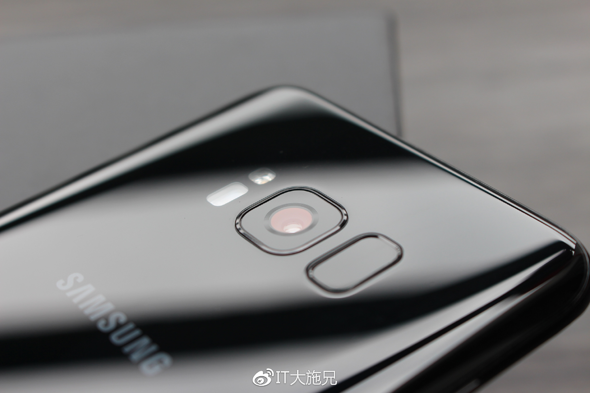 三星s8体验,三星s8轻奢版屏幕测试