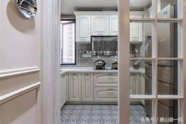 唐山装修风格美式简约客厅,君熙太和157平米装修效果图