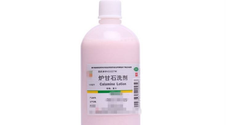 一直给宝宝用紫草油好吗,经常用爽身粉宝宝的皮肤会白吗