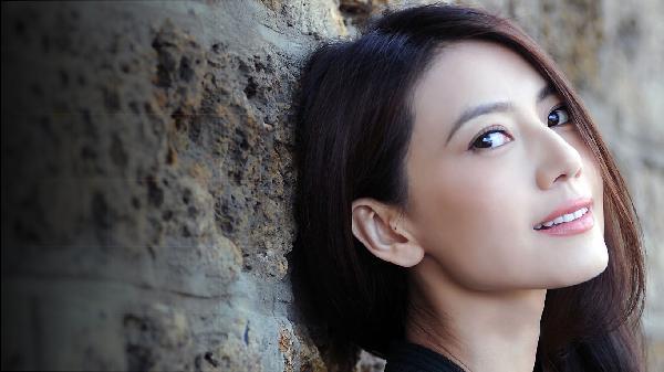 适合日常穿的瑜伽服款式,什么瑜伽服穿上舒服又好看