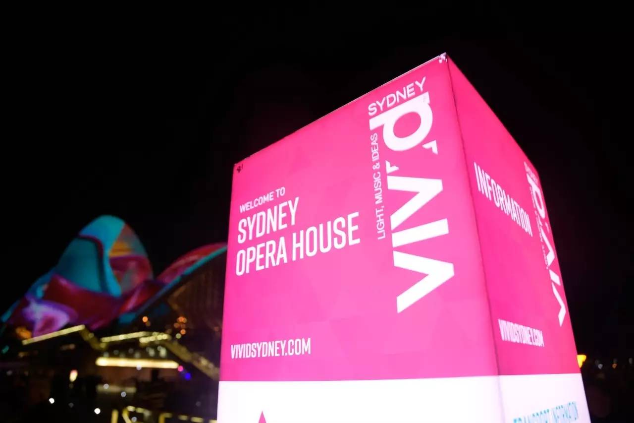 北石：这个由一群流放者建立的国家如今居然这么发达和美丽