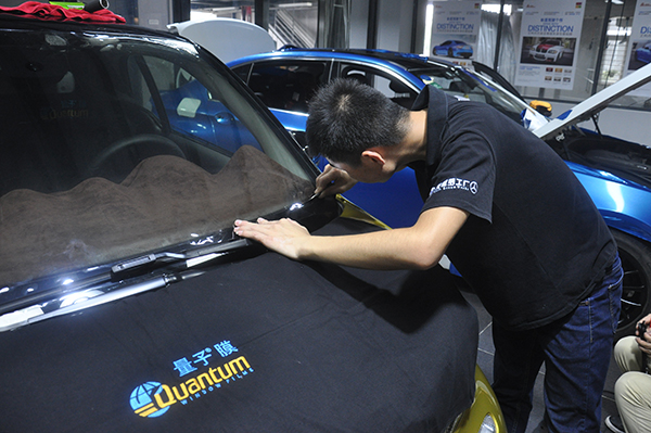 夏季隔热防晒汽车遮阳珍珠棉铝膜,汽车隔热防晒膜夏日必备