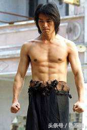 周星驰电影少林足球高清播放,周星驰40部经典电影少林足球