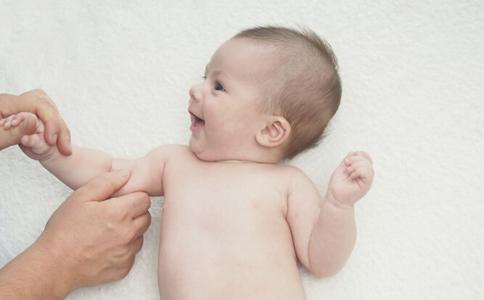 小儿湿疹推拿手法解析,小儿湿疹推拿方法