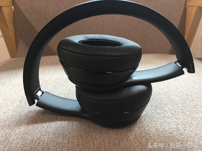 beatssolo3闪金色,五分钟闪充