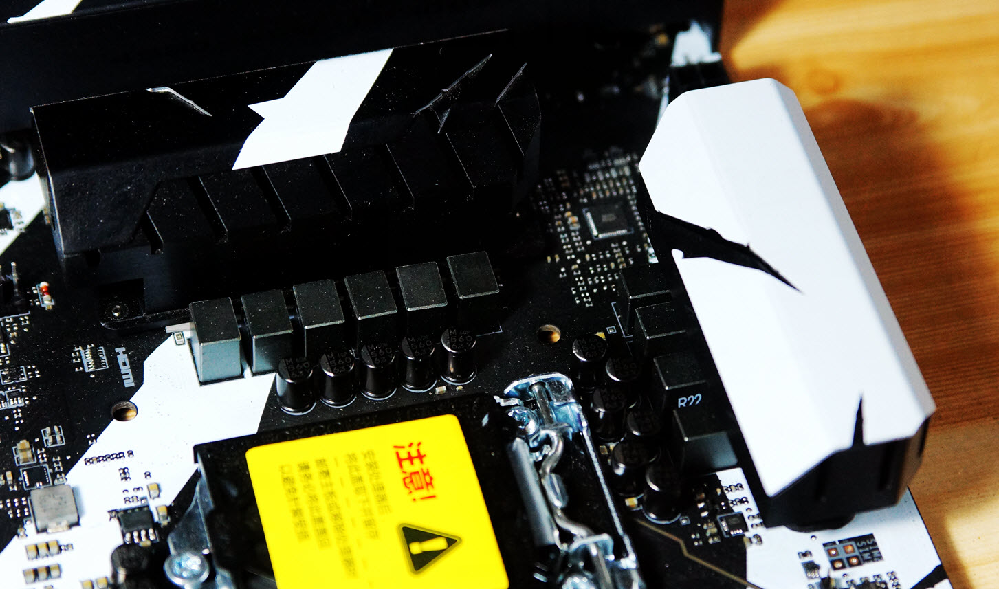 趁着这一波挖矿流享受一下小资吧!悄悄打造一台赚外快