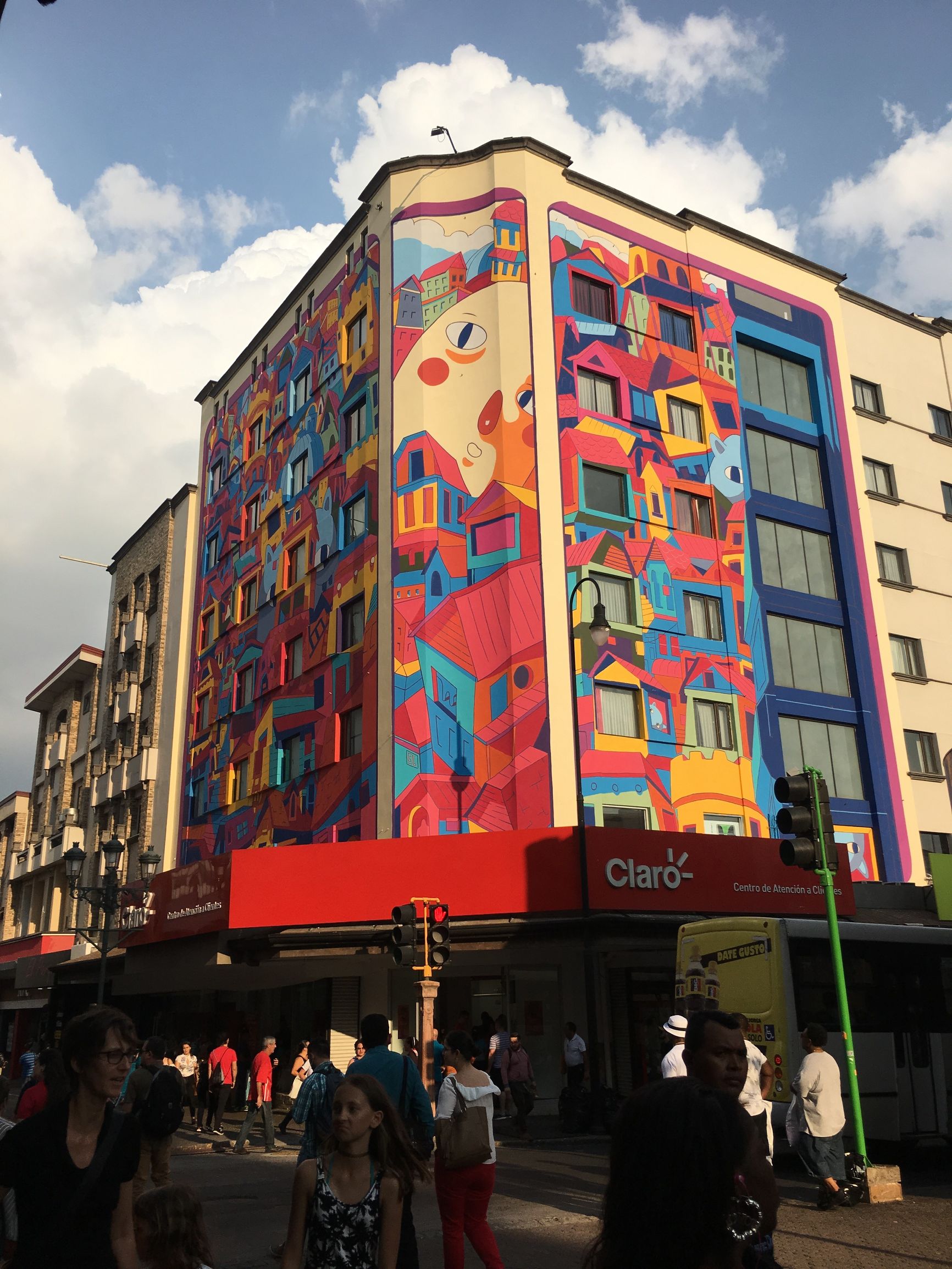 巴拿马同中国建交了吗,巴拿马和美国隔了几个国家