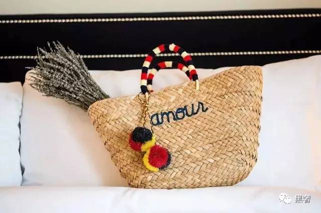 草编包包最新款推荐,轻奢草编包推荐