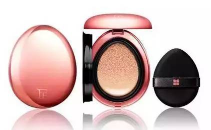 大油皮适用的粉底液夏季,夏季防汗防脱妆粉底液排行