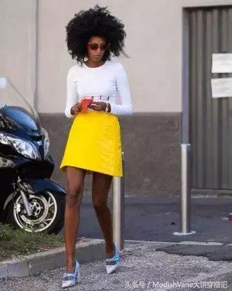 穿搭夏天就要穿这5个颜色超显白,夏天穿这5个极简色很显贵显白