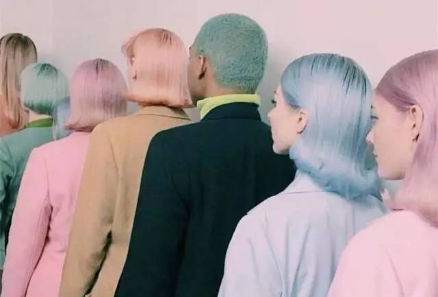 2020流行发色自己在家染发教程,8款显白发色几十块就能在家diy