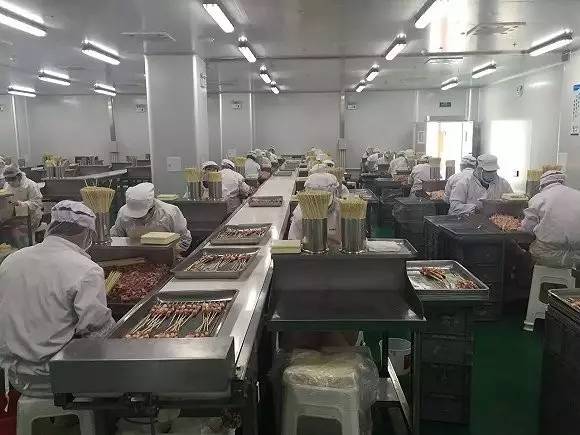 木屋烧烤pk冰城串吧,冰城串吧烧烤