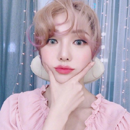 韩国pony美妆博主化妆视频,韩国彩妆达人pony资料