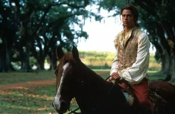 电影推荐吸血鬼爱情片,外国的吸血鬼爱情系列电影