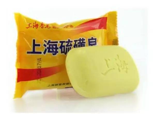 背上痘痘夏天怎么穿吊带,背后长痘痘怎么穿小吊带