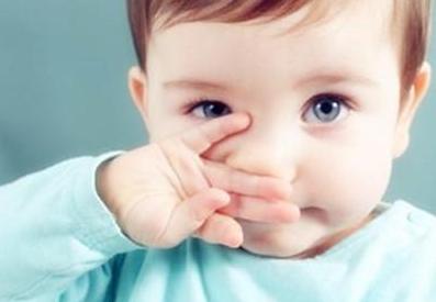 你家宝宝是否经常打喷嚏？宝宝打喷嚏是受凉了吗？