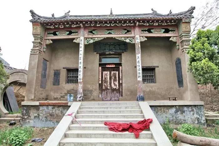 在天愿作比翼鸟是白居易的什么诗,在天愿作比翼鸟白居易感情