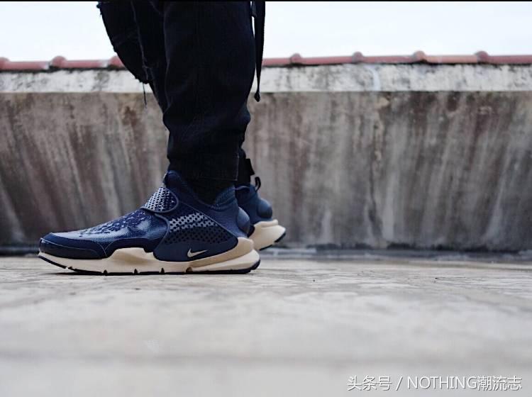 适合夏天穿的透气休闲运动鞋,轻薄透气的运动鞋推荐